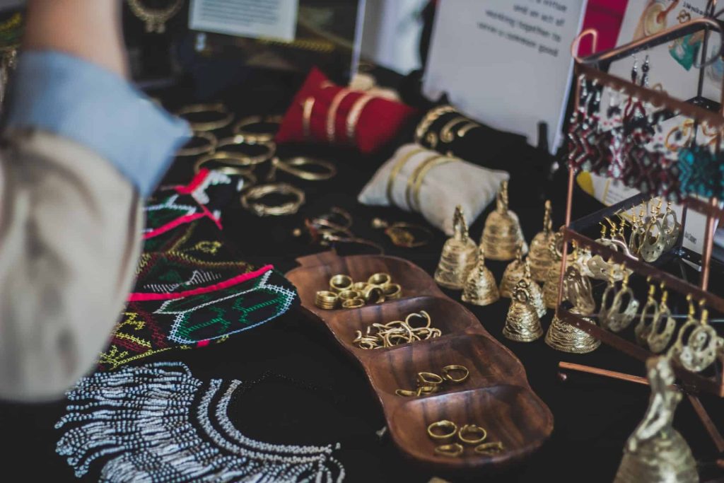 how to clean costume jewelry